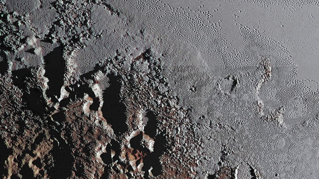 Pluto has an insulated underground ocean